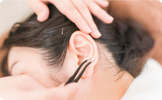 耳つぼジュエリー